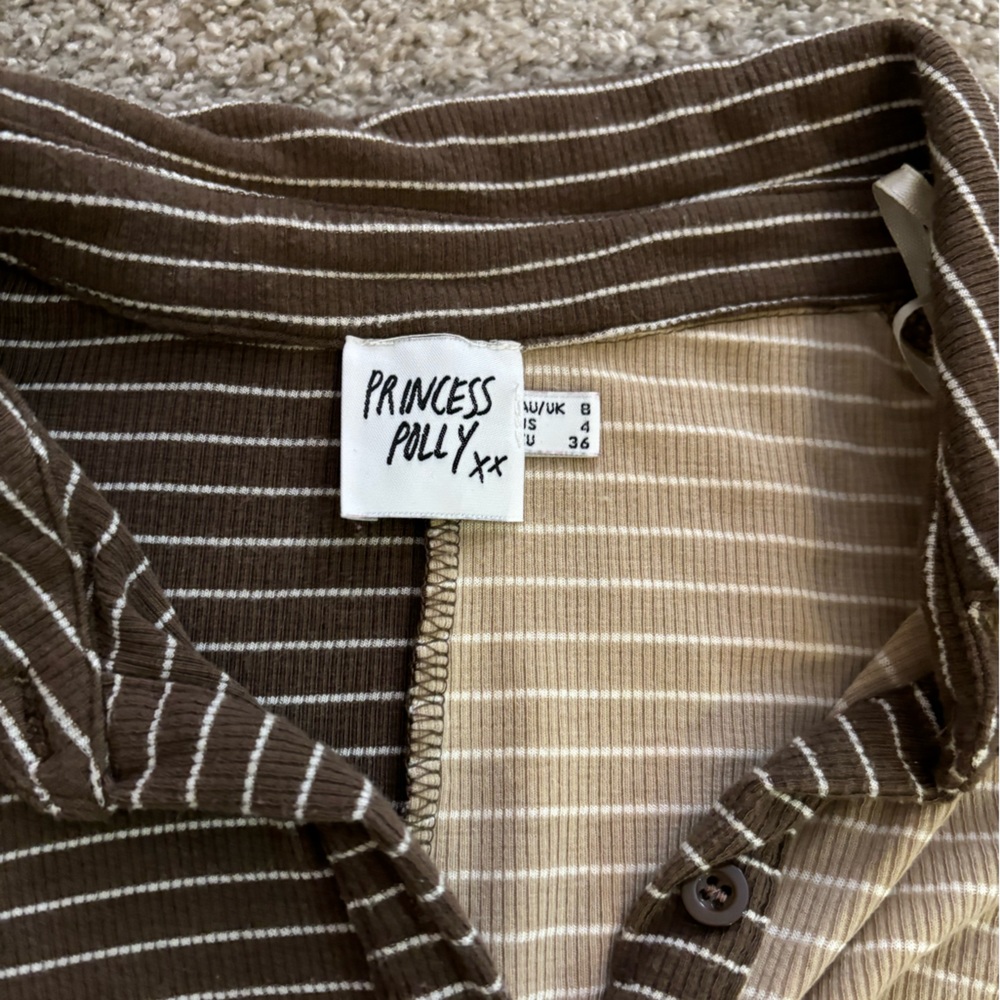 princess polly button up - Picture 2 of 3